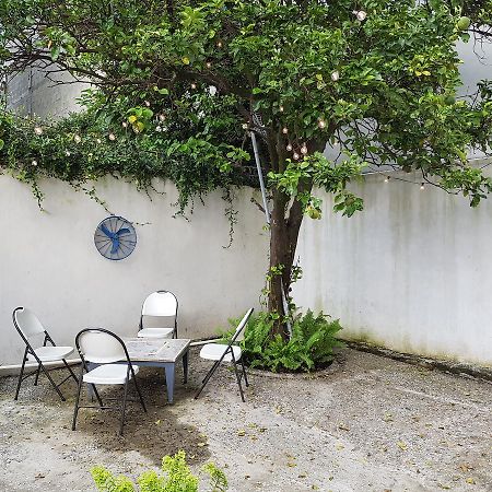 Hostal Aqui Me Quedo San Pedro Sula Exterior foto